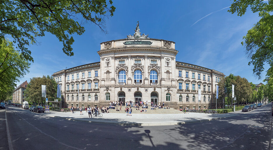 Wirtschaftswissenschaftliche Fakultät/Universität Würzburg 