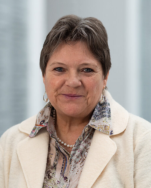 Bettina Wagner